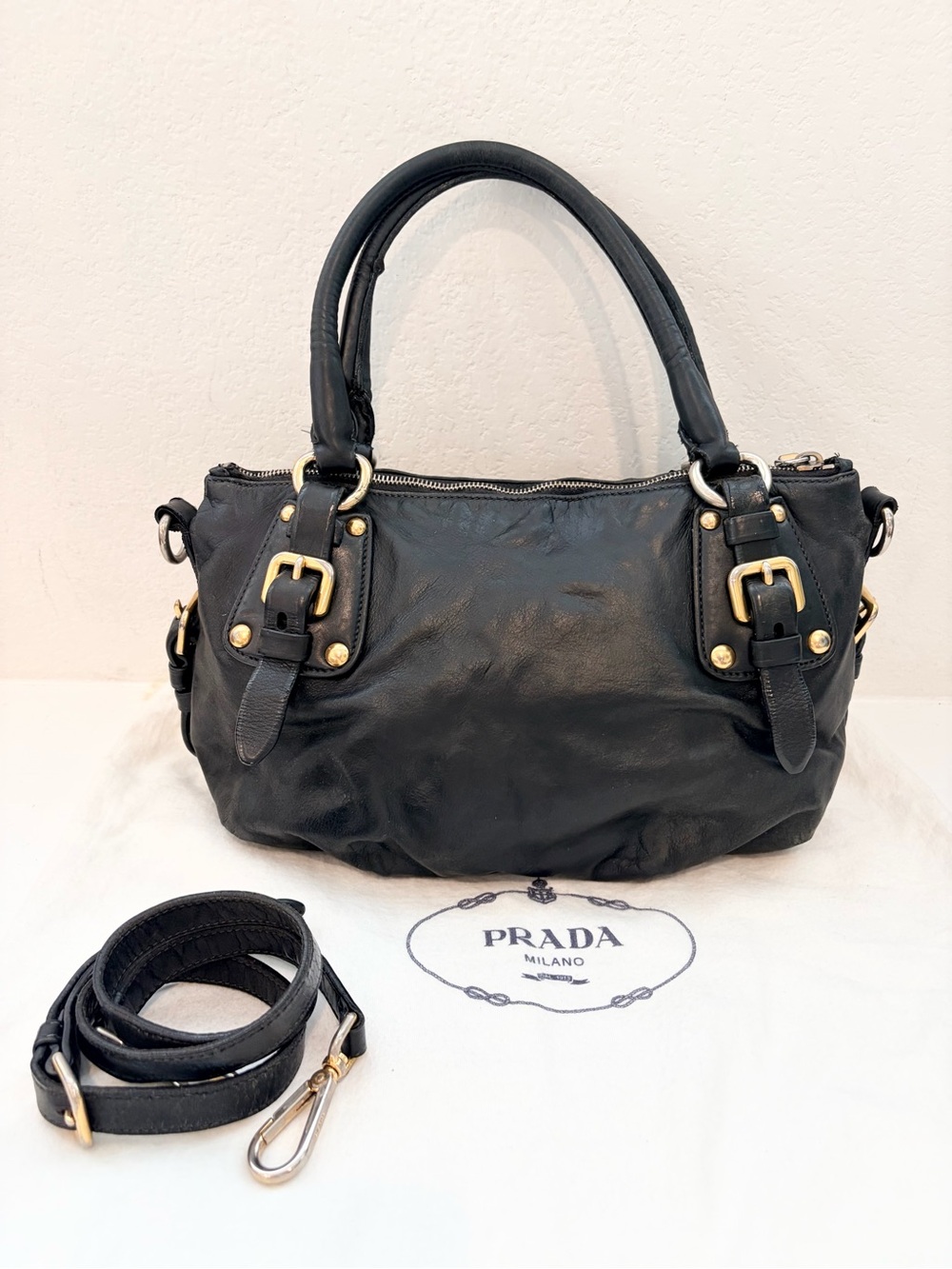 Authentic Prada Vintage Soft Calf Nero Black Leather Satchel - Picture 4 of 16